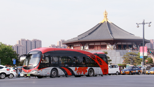 “五一”假期，洛陽(yáng)公交人用奉獻(xiàn)堅(jiān)守