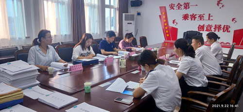 再獲殊榮！集團(tuán)榮獲“洛陽(yáng)市模范勞動(dòng)關(guān)系和諧企業(yè)”稱(chēng)號(hào)